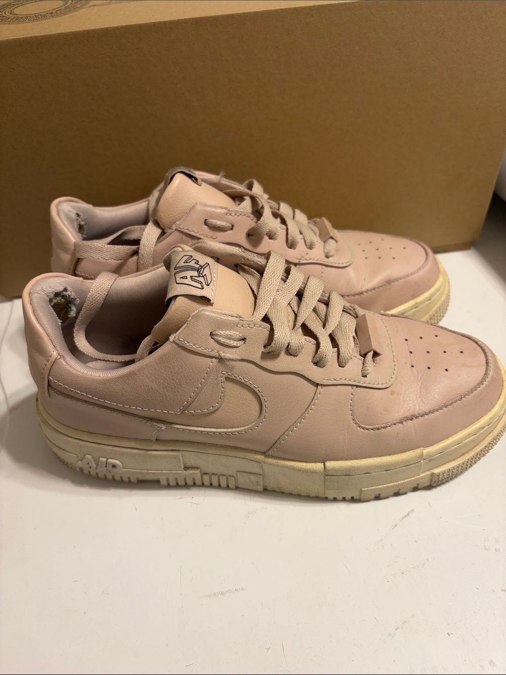 Nike AF1 Beige-Pink Low Top Sneakers